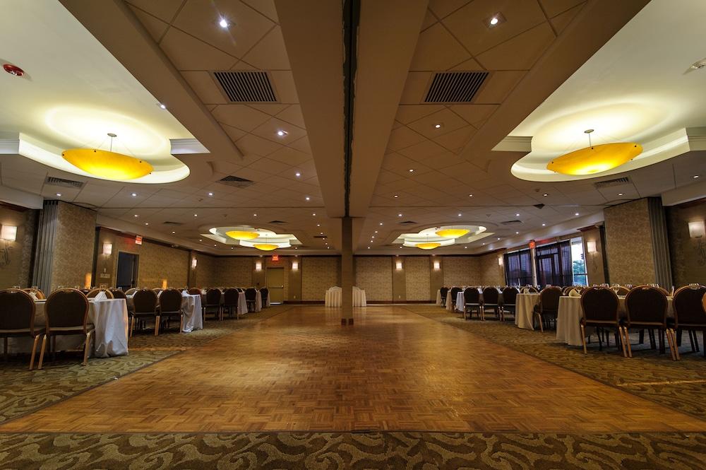 Holiday Inn Plainview-Long Island By Ihg Eksteriør billede